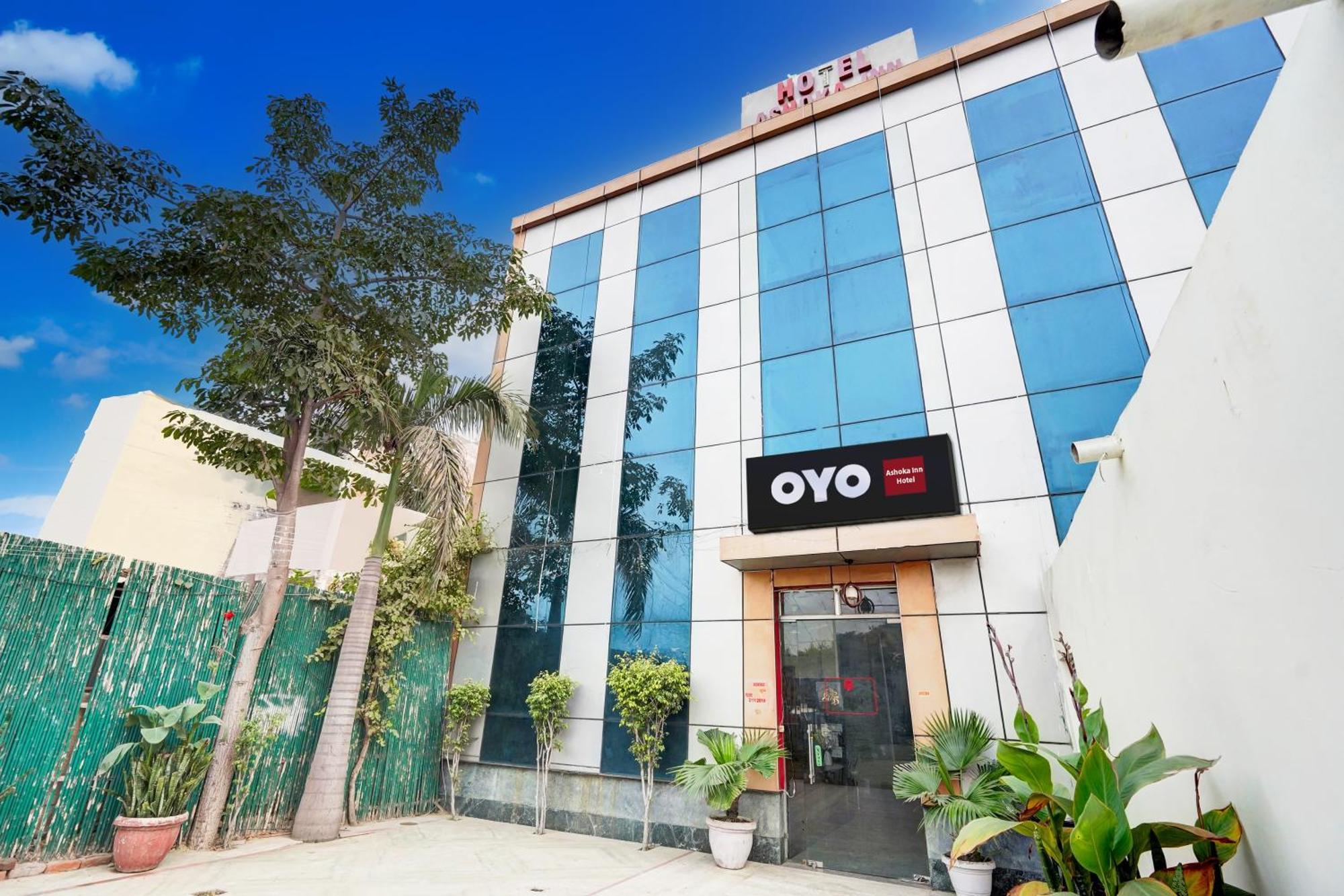 Hotel O Ashoka Inn Hotel Near Botanical Garden โนอิดา ภายนอก รูปภาพ